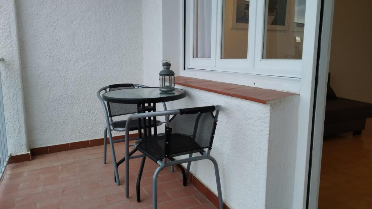 Apartament Amb Piscina Емпуриабрава Екстериор снимка